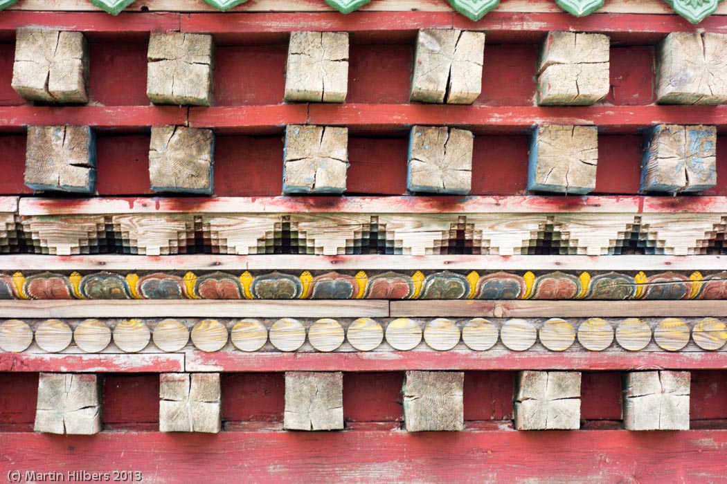 Mongolia: 17/6 Kharkorin - Mongol Els / Erdene Zuu temple detail. Click to see full size image