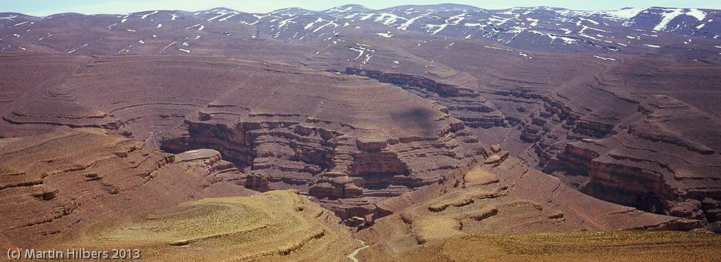 Morocco High Atlas and Jebel Sahro: 29/3 Agoudal - Msemrir / Canyons everywhere. Click to see full size image