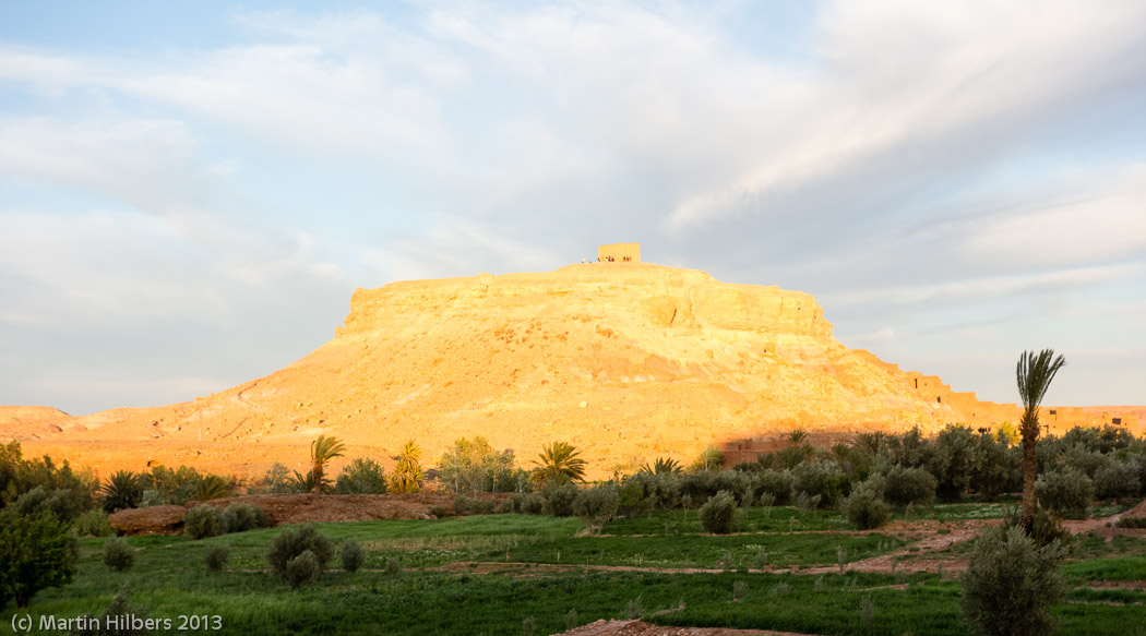 Morocco High Atlas and Jebel Sahro: 26/3 Telouet - Ait be Haddou / Ait ben Haddou in sunset light. Click to see full size image