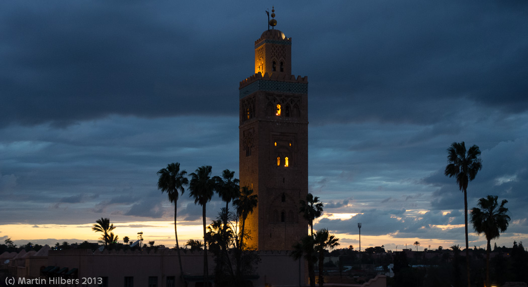 Morocco High Atlas and Jebel Sahro: 1/4 Marrakesh / Koutoubia minaret. Click to see full size image