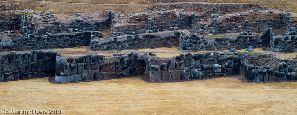 Peru: 2/9 Cusco / Sacsayhuaman walls. Click to see full size image