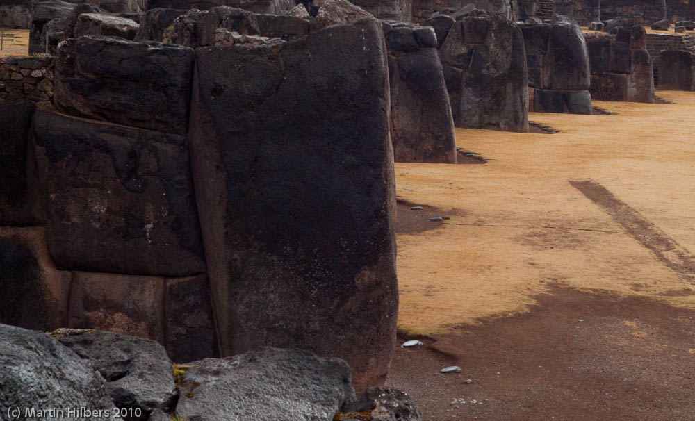 Peru: 2/9 Cusco / Sacsayhuaman. Click to see full size image