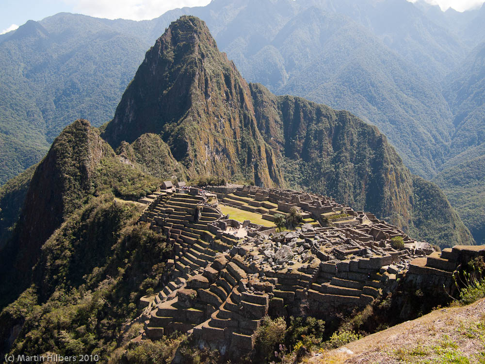 Peru: 8/9 Walk to Machu Picchu / Machu Picchu. Click to see full size image